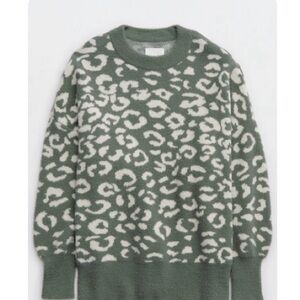 Aerie Leopard Buttercream Sweater Size XL